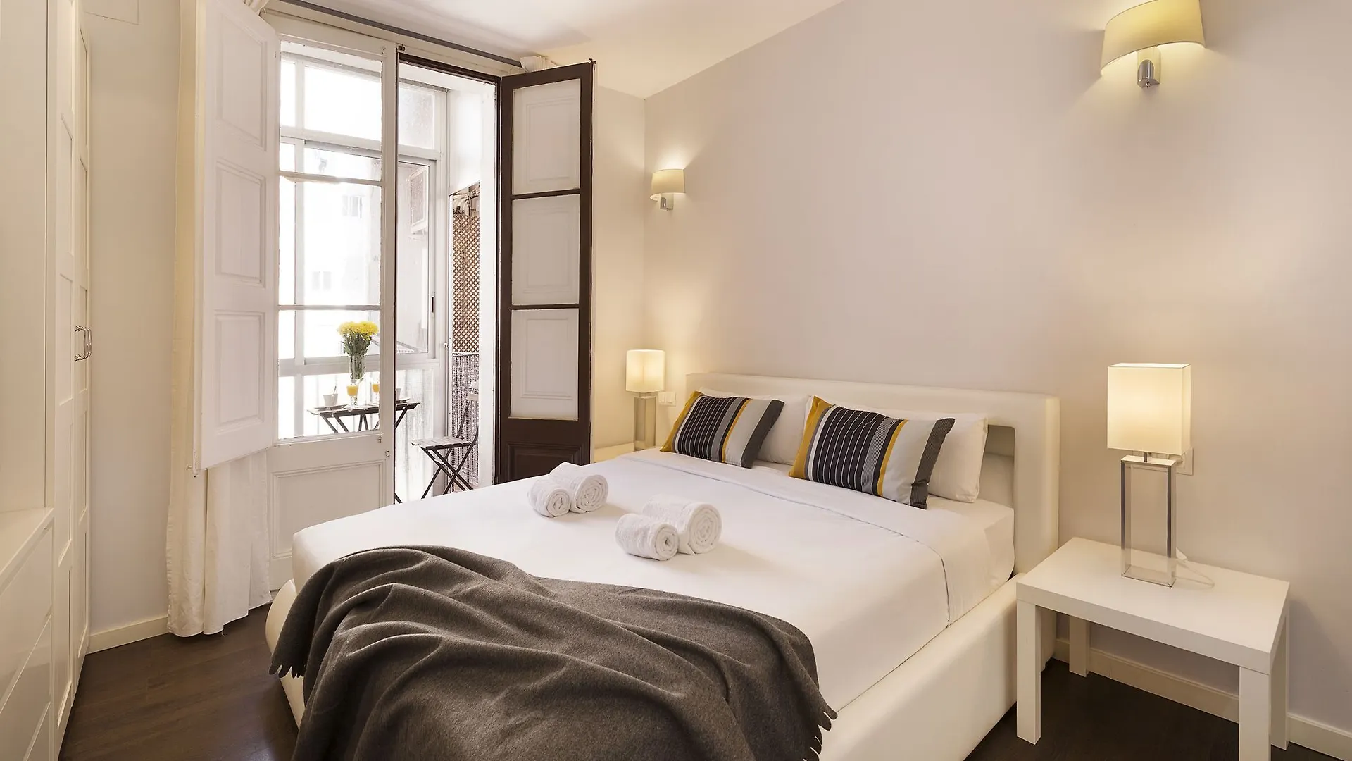 Lägenhet Apartamentos Nextdoor Barcelona Spanien